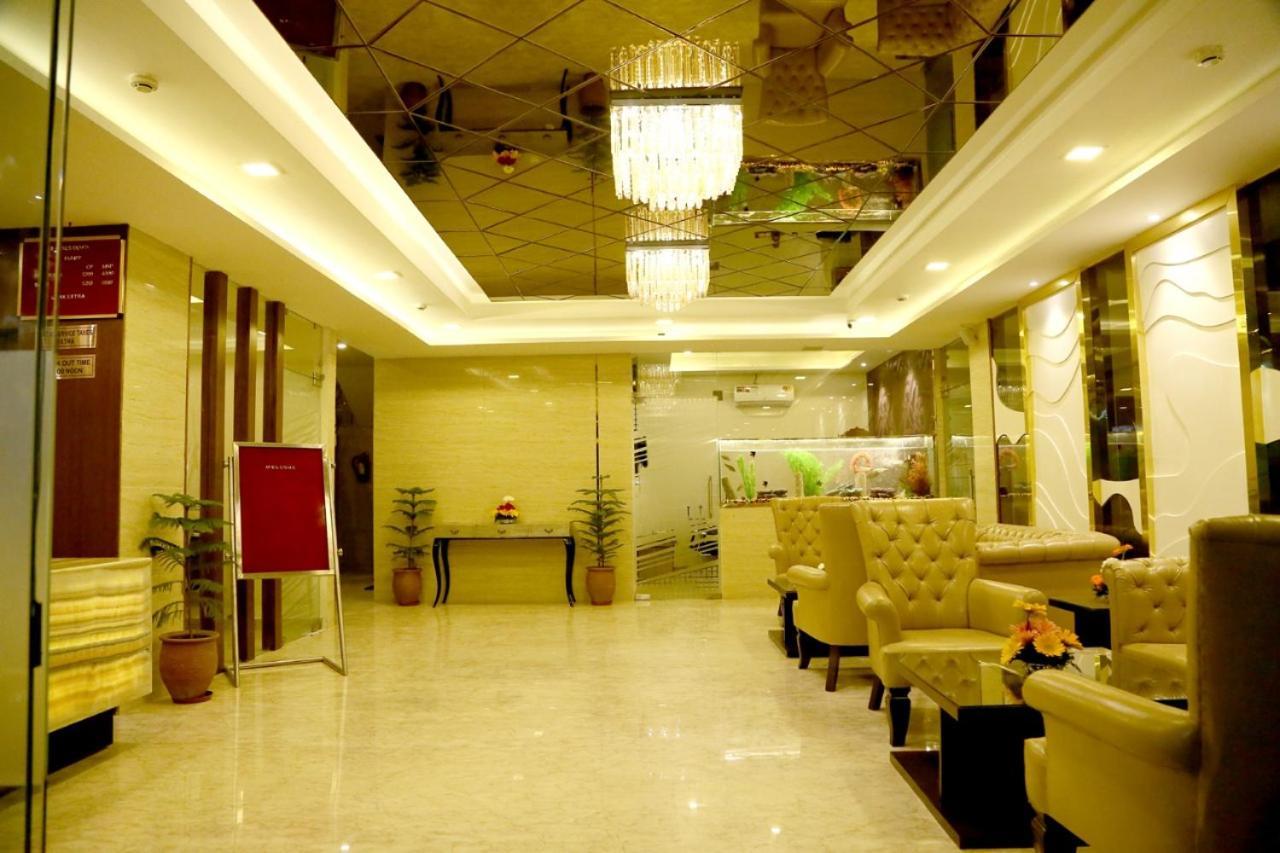 Zirakpur Hotel S C Residency מראה חיצוני תמונה